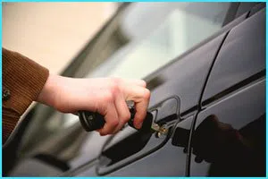 Hollywood Locksmith Store Hollywood, FL 954-366-0891 - car-door-unlocking